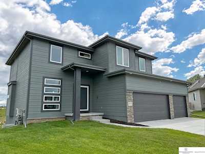 19755 Greenleaf Circle Gretna, NE 68028