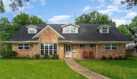 10328 Countess Drive Dallas, TX 75229