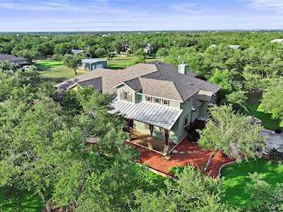 232 Oak Hill DR Liberty Hill, TX 78642