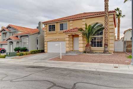 8777 Country Pines Ave Las Vegas, NV 89129