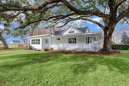 3506 Jack Beaver Rd Santa Fe, TX 77517