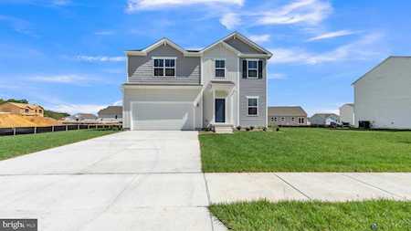 85 Steamboat Ave Felton, DE 19943