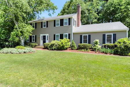 67 Fox Hill Drive Holden, MA 01520