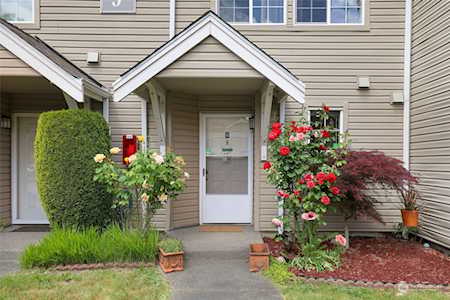 2100 S 336th St #J4 Federal Way, WA 98003