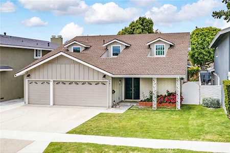 3241 Julian Ave Long Beach, CA 90808