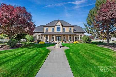 4492 W Saddle Ridge Dr Nampa, ID 83687