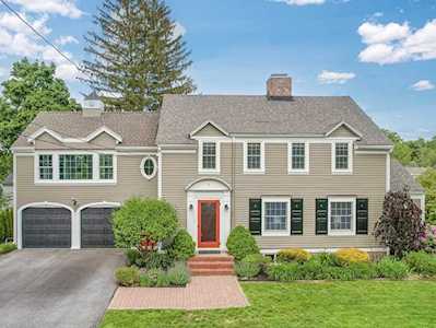 7 Cheever Circle Andover, MA 01810