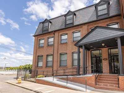 10 Weston Ave #115 Quincy, MA 02170