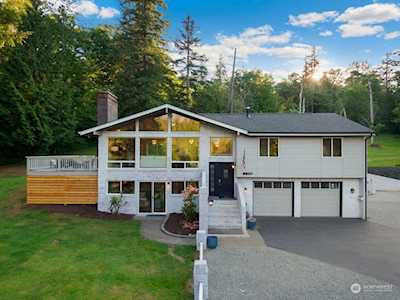 9517 384th Ave SE Snoqualmie, WA 98065