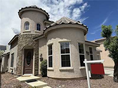 10354 Blue Claws Ln Las Vegas, NV 89135