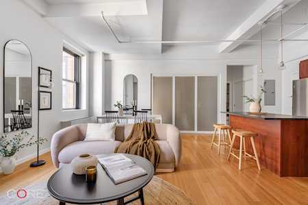 365 Bridge St #4O Brooklyn, NY 11201