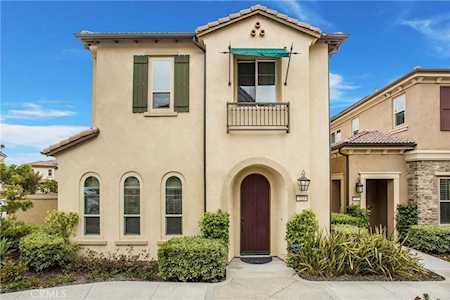223 Primrose Drive Lake Forest, CA 92610