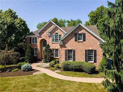4110 Douglas Dr Bethlehem, PA 18020