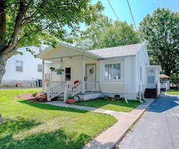 225 Grandview Dr Frankfort, KY 40601