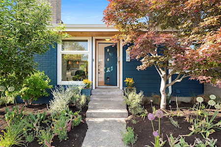 1204 S Angeline St Seattle, WA 98108