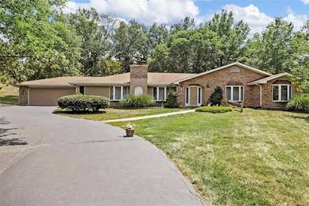7 Patty Ann Ct St Peters, MO 63376