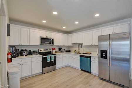 524 Eden Circle Las Vegas, NV 89107