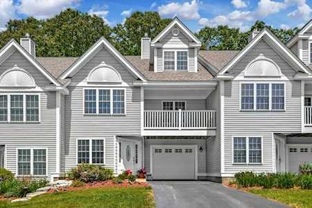 62 Carrington Ln #62 Uxbridge, MA 01569