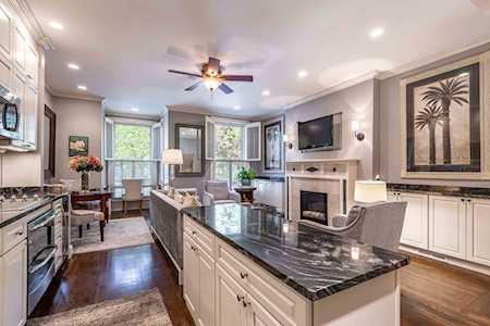 184 Marlborough St #1 Boston, MA 02116
