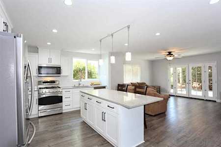 11382 Vela Drive San Diego, CA 92126