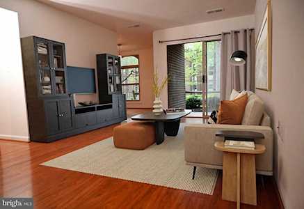 3366 Woodburn Rd #14 Annandale, VA 22003