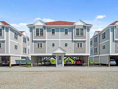 233 Beach Rd #C1 Salisbury, MA 01952