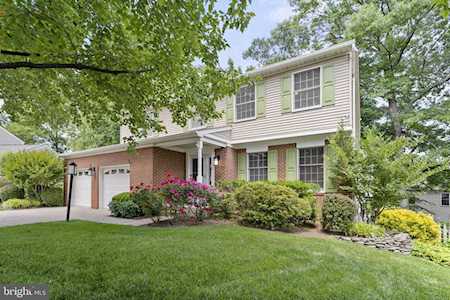 1401 Rock Ridge Ct Herndon, VA 20170