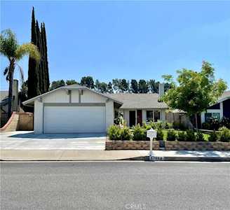 27852 Caraway Ln Saugus, CA 91350