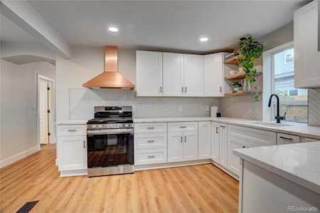 433 S Logan St Denver, CO 80209