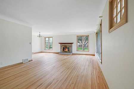 4617 Vallacher Avenue Saint Louis Park, MN 55416