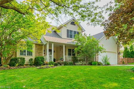 4805 Baywood Dr Brunswick, OH 44212