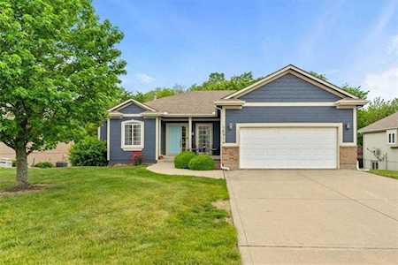 16914 Cross Creek Dr Belton, MO 64012