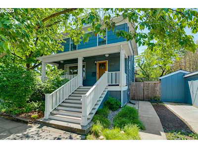 1734 SE Clinton ST Portland, OR 97202