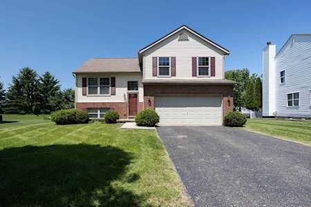 109 Barry Knoll Drive Pataskala, OH 43062