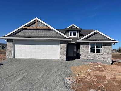 2584 Willow Ct Green Bay, Village of Bellevue, WI 54311