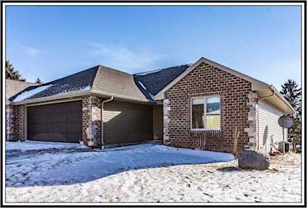 W2733 Brookhaven Dr Appleton, Town of Buchanan, WI 54915-8184