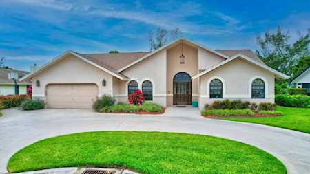 4270 Fox Trace Road Boynton Beach, FL 33436