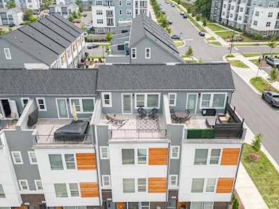 2123 Isom St Charlotte, NC 28208