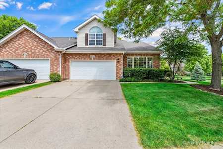 672 Pheasant Trl St. Charles, IL 60174