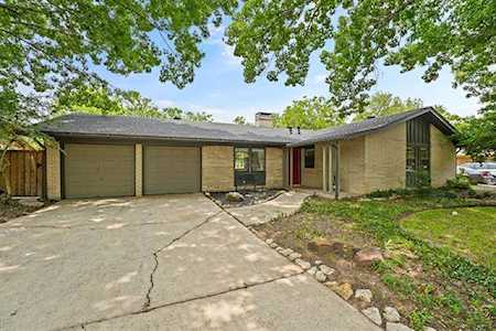1300 Greenbriar Street Denton, TX 76201