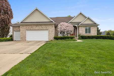7438 Whistlewood Dr SW Byron Center, MI 49315