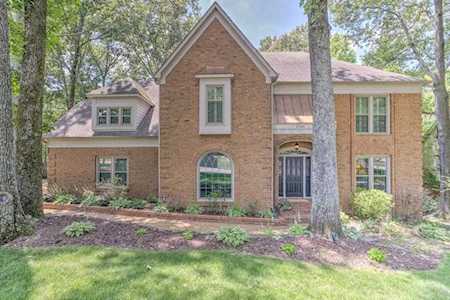 2709 Oakleigh Ln Germantown, TN 38138
