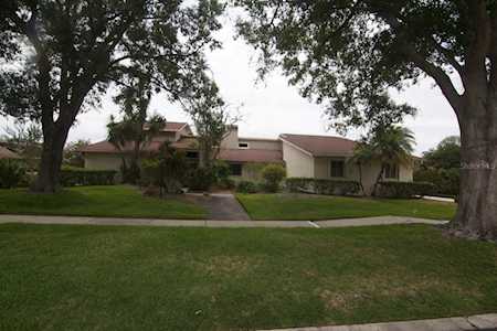 4317 Carrollwood Village Dr Tampa, FL 33618