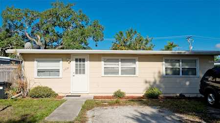 2918 18th St W Bradenton, FL 34205