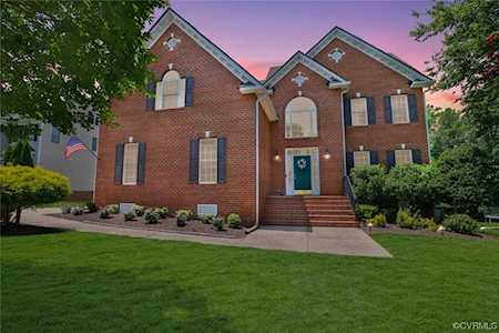 4506 Lake Summer Mews Moseley, VA 23120