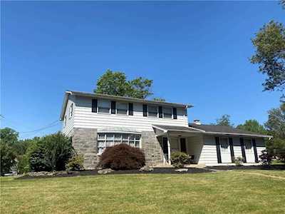 1145 Stark Rd Bethlehem, PA 18017