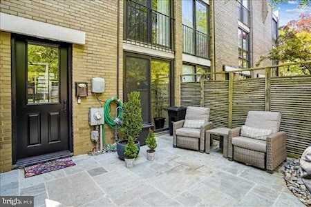 11467 Washington Plaza W Reston, VA 20190