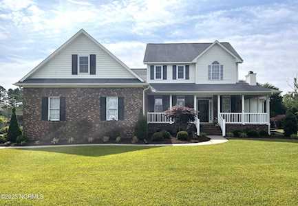 105 Pebblebrook Drive New Bern, NC 28562