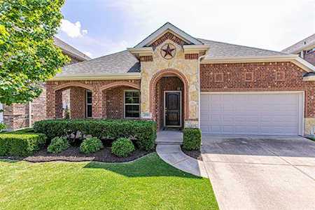 4905 Hidden Pond Drive Frisco, TX 75036