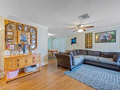 11200 Tangelo Ter Bonita Springs, FL 34135